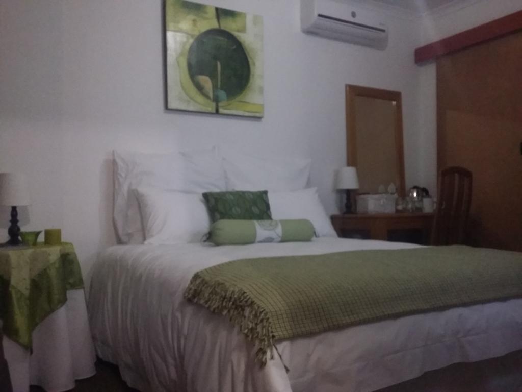 Alicia'S B&B Roodepoort Ruang foto