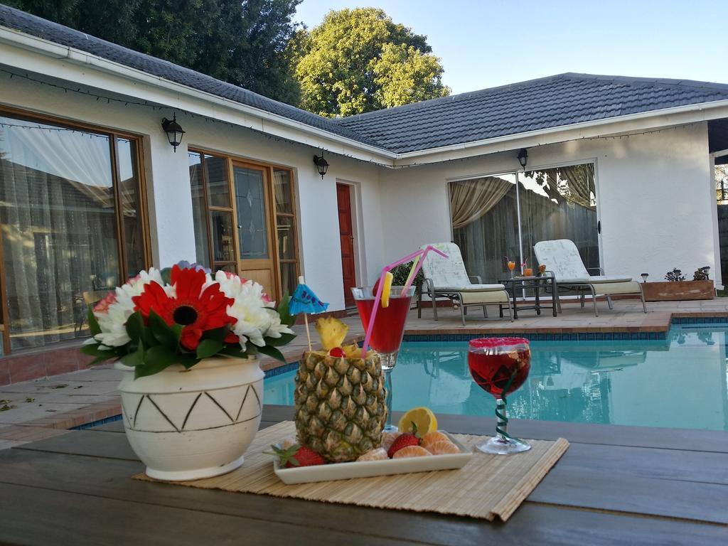 Alicia'S B&B Roodepoort Ruang foto